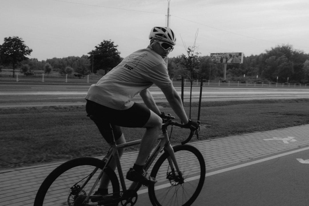 Pilates For Cyclists: What Are Hip Flexor Tightness And Lower Back Tension, And How To Reduce Them?