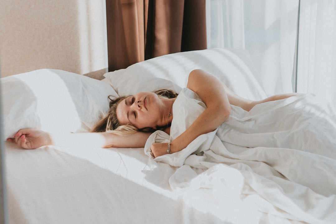 What Is a Sleep Chronotype? Energy and Productivity Planning Guide for Morning and Night Types