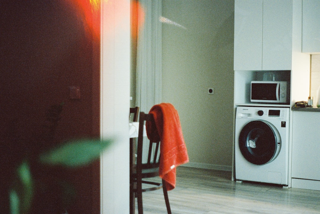 What Is Micro Cleaning? How to Build a 2-Minute Home Tidying Habit