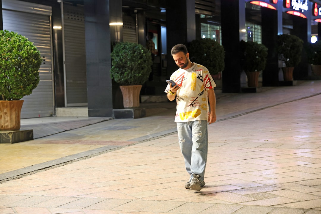 What to Eat Before Bed: Ways to Reduce Night Hunger, Acid Reflux, and Sleep Disruption